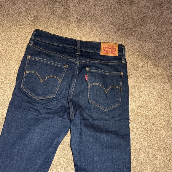 Levi's Women's High Rise Super Skinny Jeans - Dark Blue - Picture 5 of 7